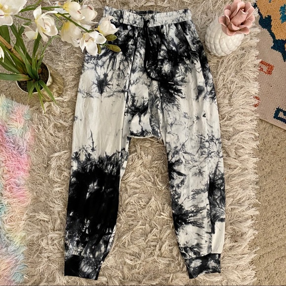 Pants - Tie Dye Harem Joggers